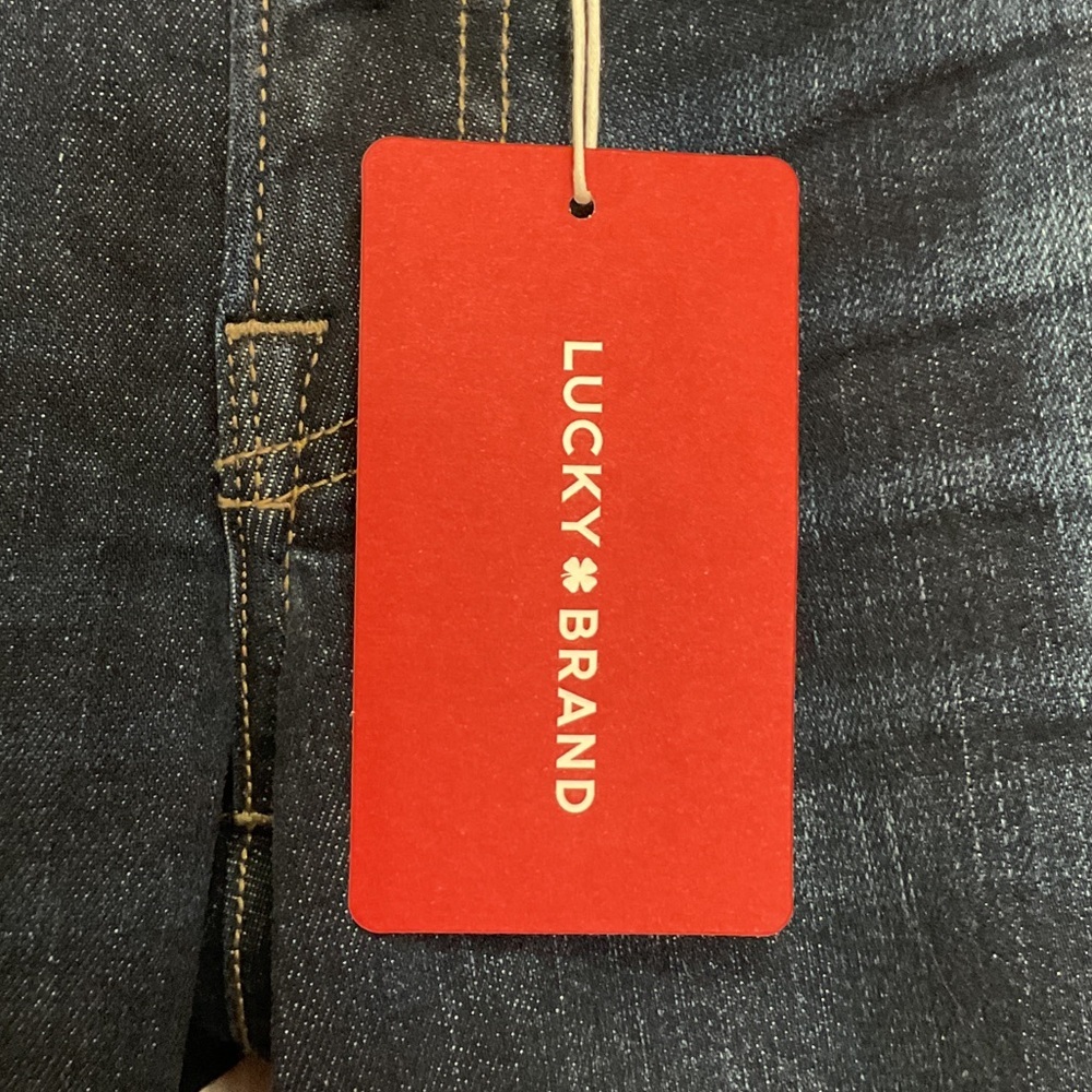 Lucky Brand Women's Dark Indigo Straight Leg Jeans - Picture 3 of 10